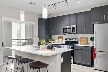 Kitchen islands*